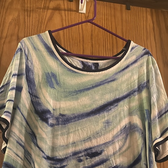 Secret Treasures Shirt Size XL - Picture 2 of 3